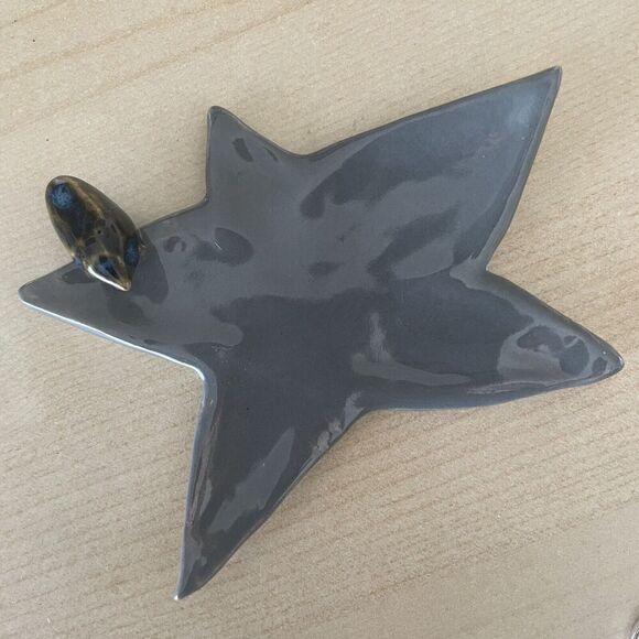 Handmade Jewelry Trinket Dish Star Birds Ceramic Clay Signed “Lean Dog Pottery” - Picture 1 of 10